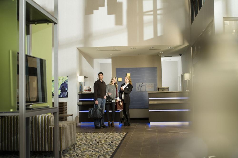 Holiday Inn Express & Suites Oklahoma City Downtown - Bricktown By Ihg Exterior photo